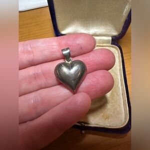 Vintage Sterling Silver Heart Puff Pendant